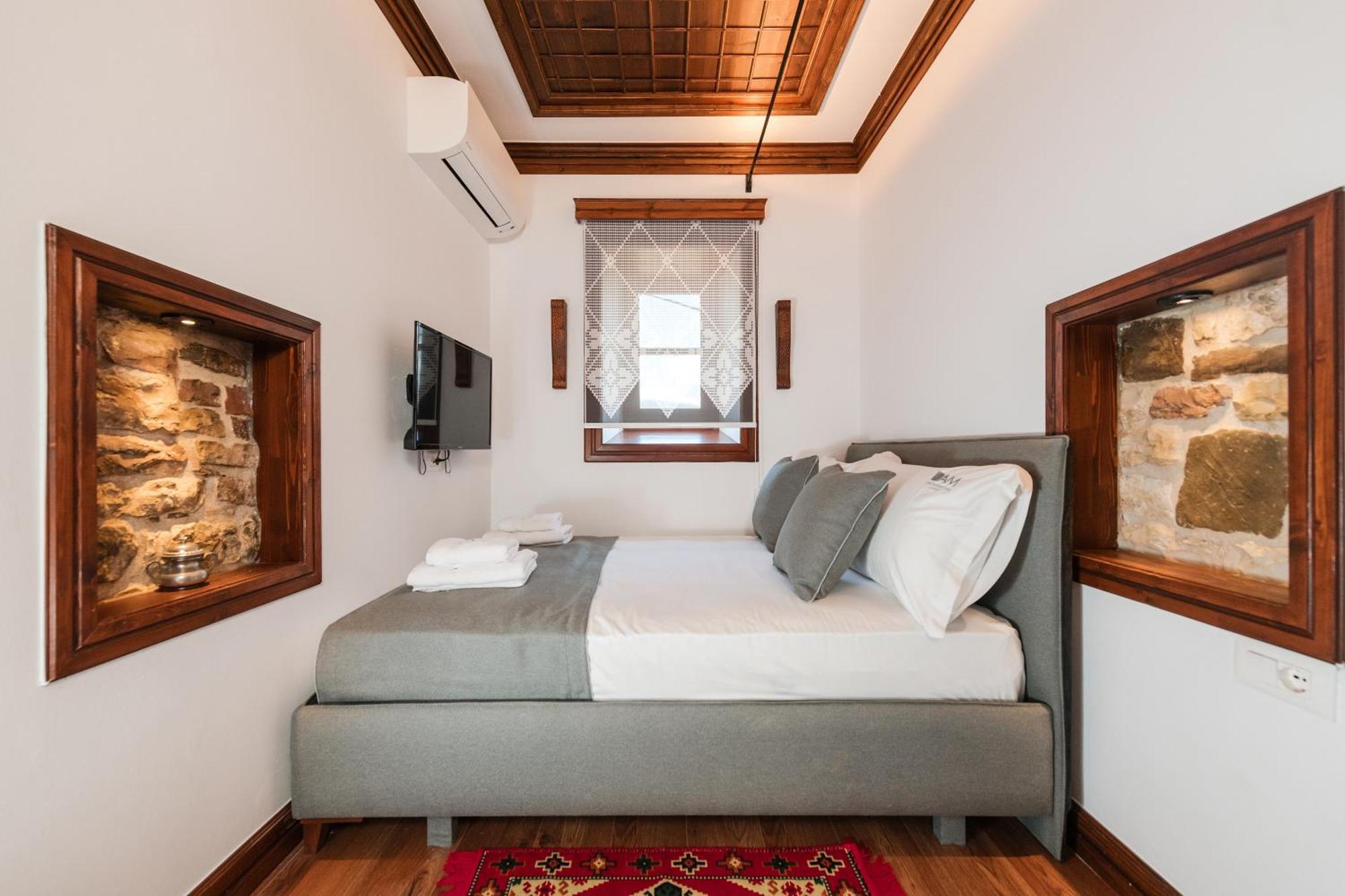Dam Stone Boutique Hotel Gjirokastër 外观 照片