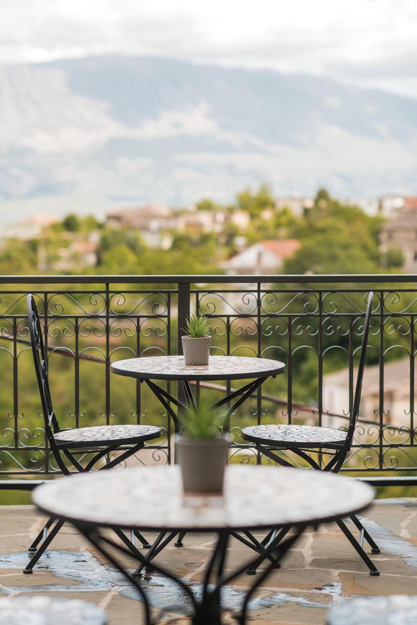 Dam Stone Boutique Hotel Gjirokastër 外观 照片