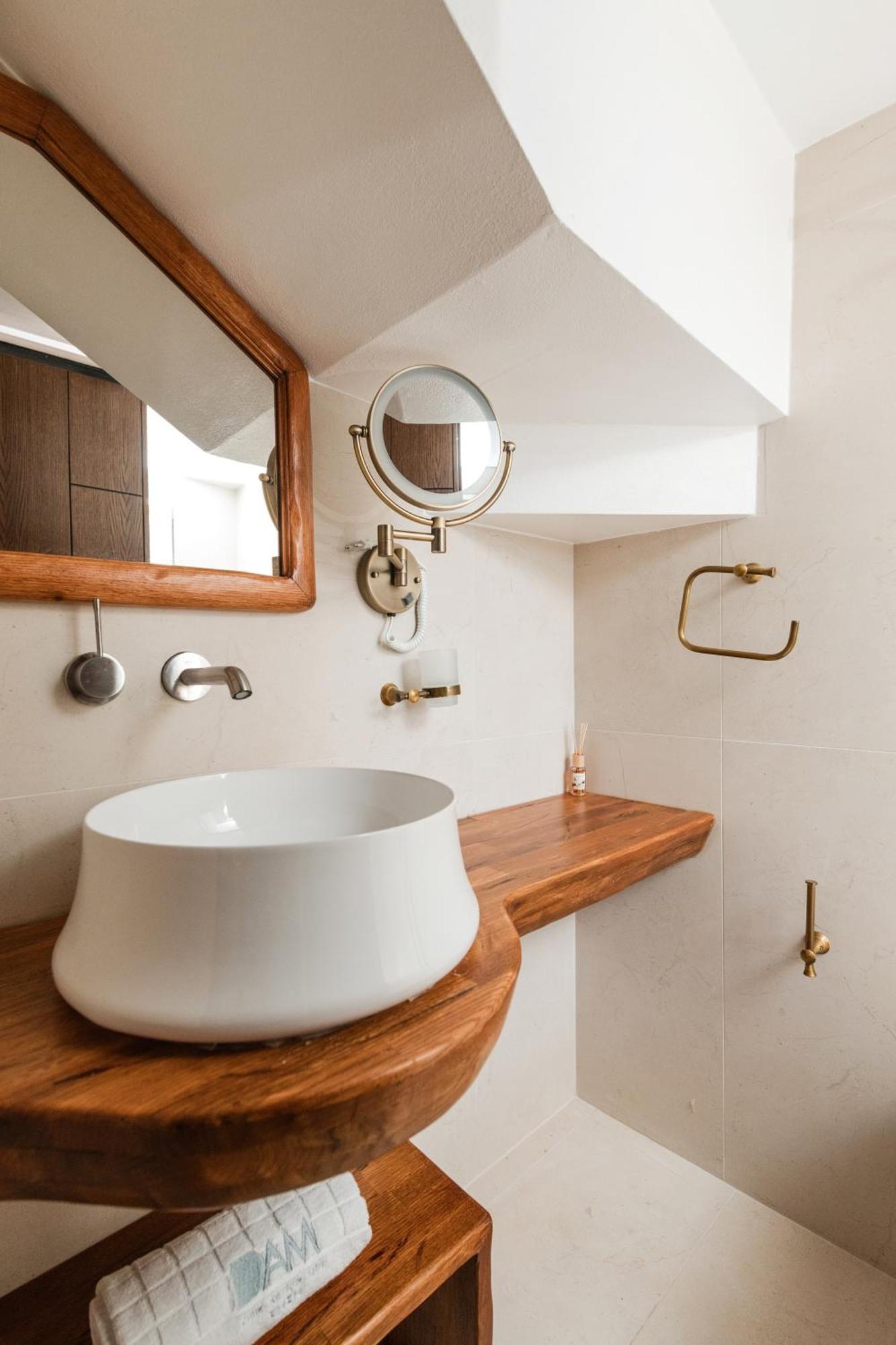 Dam Stone Boutique Hotel Gjirokastër 外观 照片