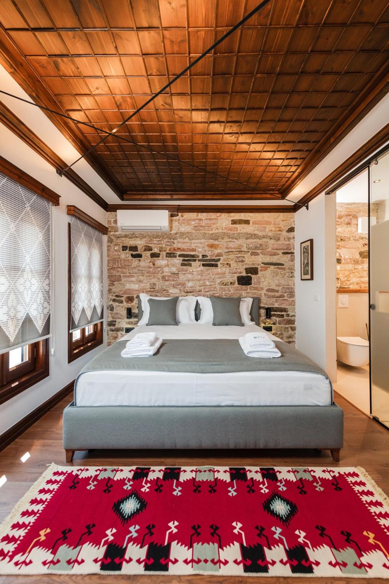Dam Stone Boutique Hotel Gjirokastër 外观 照片