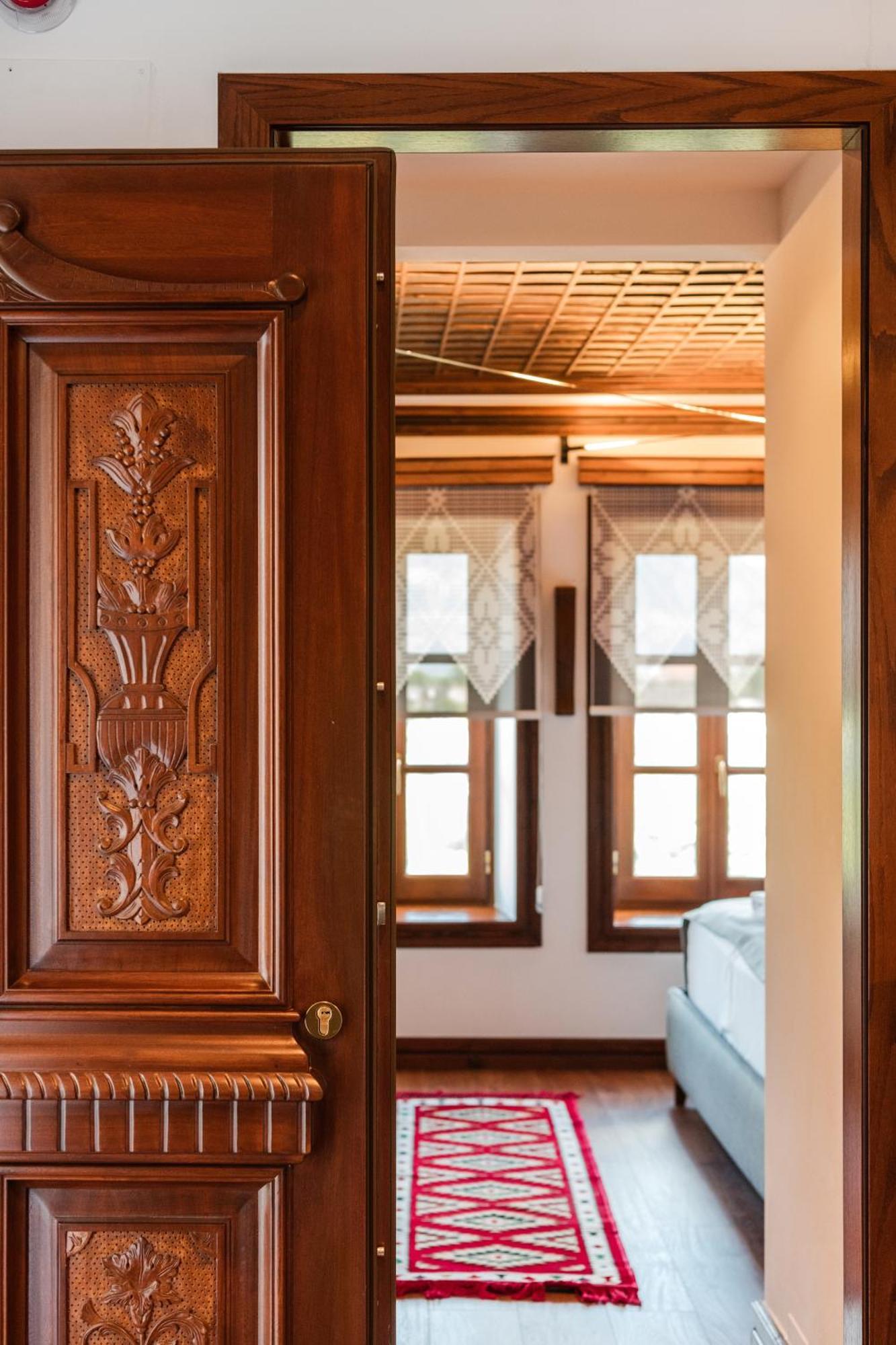 Dam Stone Boutique Hotel Gjirokastër 外观 照片