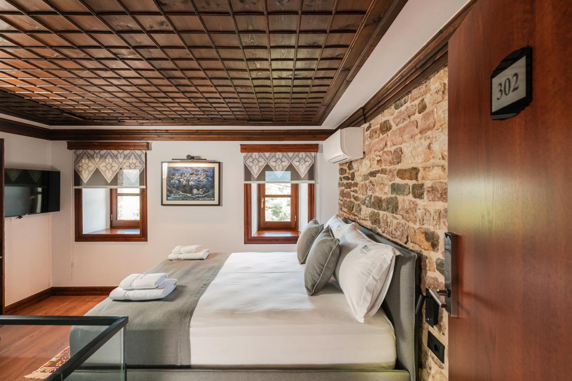 Dam Stone Boutique Hotel Gjirokastër 外观 照片