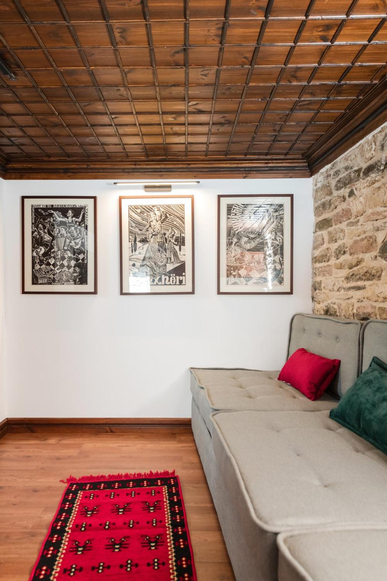Dam Stone Boutique Hotel Gjirokastër 外观 照片